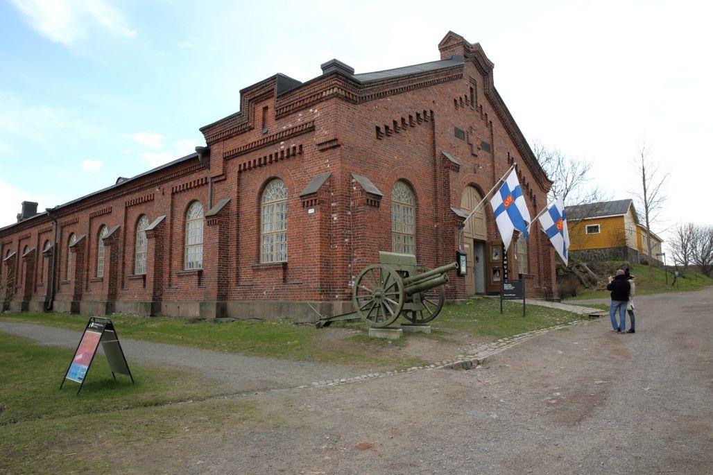 Manege Military Museum, Helsinki Manege Military Museum, Helsinki